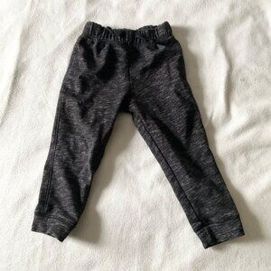 The children's place black thick sweatpants 3t